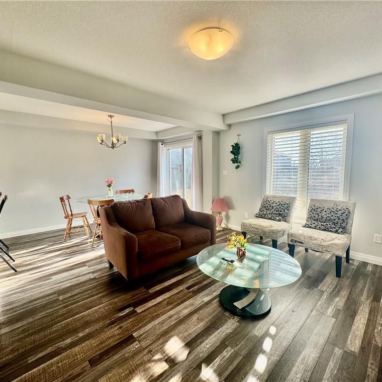 For Lease - 5 Sparrow Avenue, Cambridge, Ontario - Photo 1