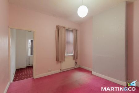 2 bedroom terraced house to rent - Photo 4