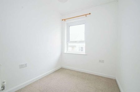 Crompton Way, Ogmore-by-sea, Bridgend, CF32 - Photo 5