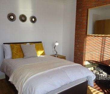 1 bedroom in a house share to rent - Photo 2