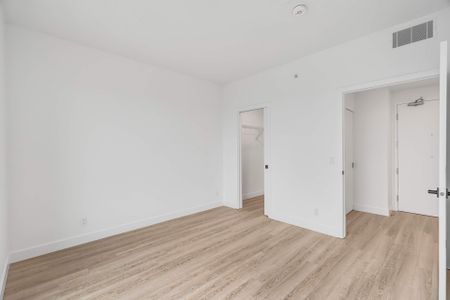 For Lease - 1240 Cummings Avenue Unit# 207, Cyrville - Carson Grove - Pineview, Ontario - Photo 3