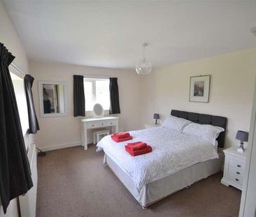 Hoargate Lane, Longford, Ashbourne, DE6 - Photo 4