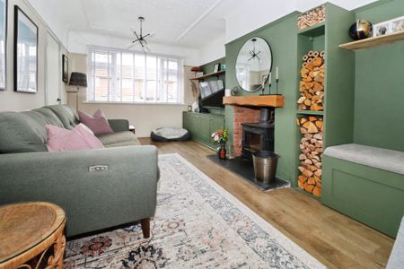 Thornleigh Avenue, Eastham - Photo 2