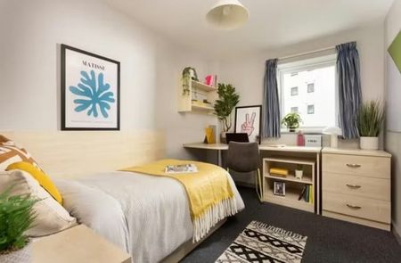 Room in a Shared Flat, Liverpool, L3 - Photo 3