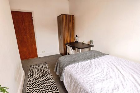 5 bedroom house to rent Shoreham Street, Sheffield, S2 - Photo 5