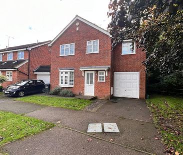3 bedroom detached house to rent - Photo 3