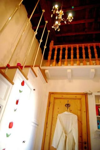 Via della Pergola, Florence, Tuscany 50121 - Photo 5