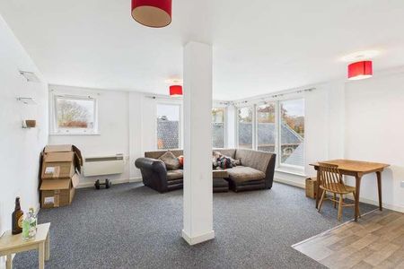 Old Market Street, Thetford, IP24 - Photo 2