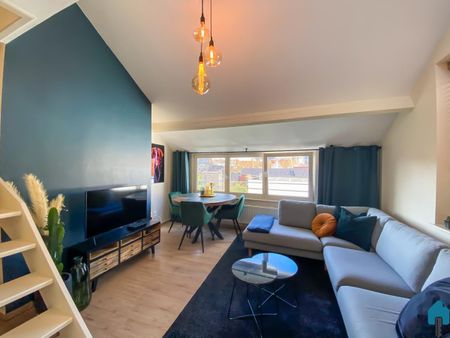 Gemeubeld dakappartement – toplocatie! - Foto 2