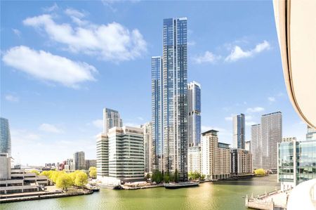 Impeccably presented 2 double bedroom, 2 bathroom apartment to rent in the desirable bay section of Park Drive. - Photo 3