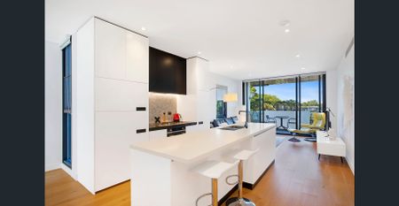 Space, Ambience & Light - Photo 5