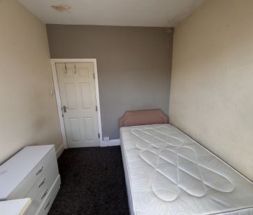 Garth Terrace, Burton Stone Lane - P10897 - Photo 6