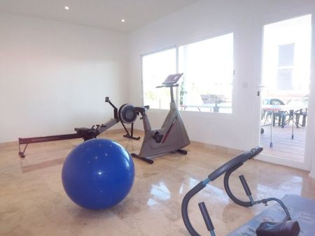 Middle Floor Apartment in Selwo - Photo 2