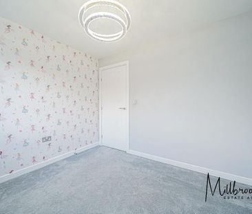 4 bedroom detached house to rent - Photo 6