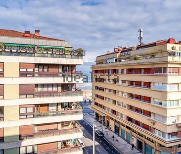 Alquiler de piso en Via Gran, 10 - Foto 6