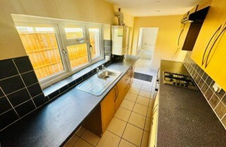 Ivanhoe Street, Dudley, DY2 0YA - Photo 3