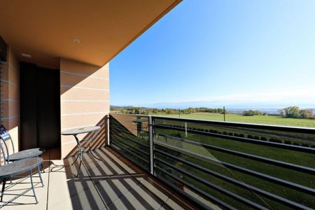 Schöne Doppelhaushälfte mit 5.5 Zimmern und atemberaubendem Blick auf den Genfersee und den Mont Blanc - Photo 5