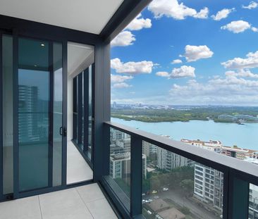 Spacious Near New Apartment - Photo 2