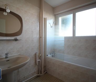 Location Appartement 2 pièces 53m² LONGVIC 21600 - Photo 6