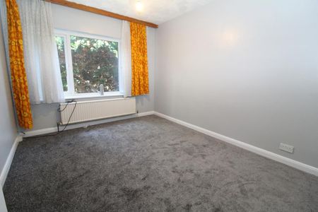 2 bedroom bungalow to rent - Photo 2