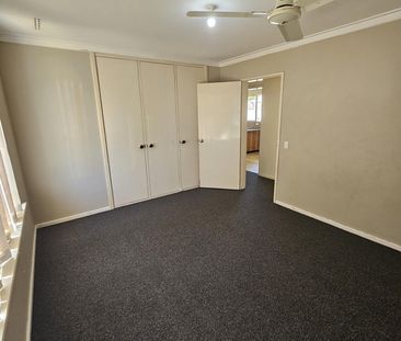 Comfortable Family Home - Photo 5