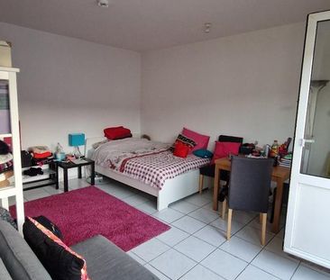 SCHÖNE, HELLE 1 ZKB WOHNUNG MIT BALKON ZUM 1.7. ZU VERMIETEN - Foto 3