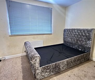 Union Street, Farnborough, Hampshire, GU14 - Photo 3