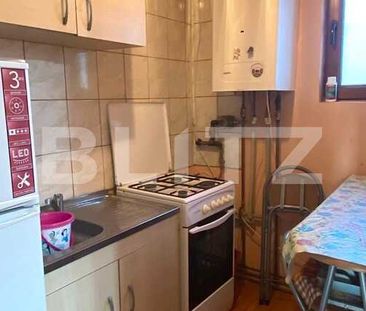 Garsoniera la casa, 25 mp, zona strazii Buhusi - Fotografie 3