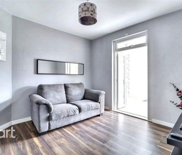 1 bedroom in a house share to rent - Photo 6