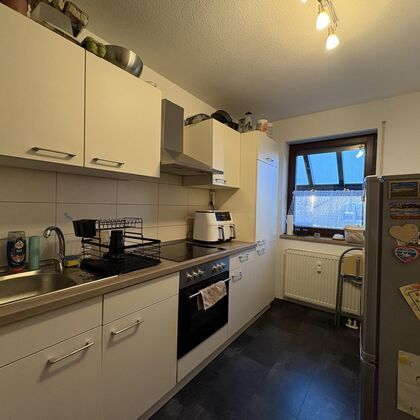 Ruhig gelegene 2,5-Raum-Wohnung mit Balkon - Photo 1