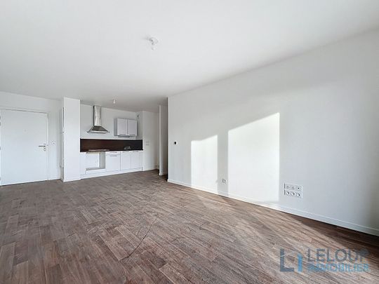 Location Appartement 3 pièces 66m² BOURG ACHARD 27310 - Photo 1