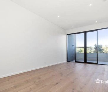 2/11 Mykonos View, Iluka WA 6028 - Photo 5