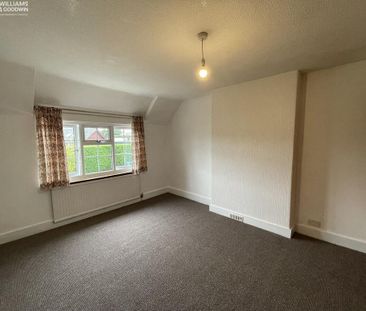 4 bedroom semi-detached house to rent - Photo 3