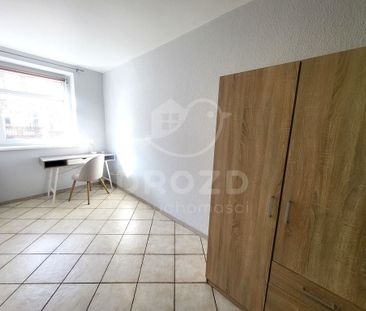 Pokój, Skwer Zbyszka Cybulskiego - Zdjęcie 4