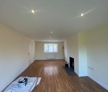 4 bedroom property to rent - Photo 1