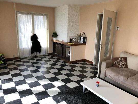 Location Maison 4 pièces 74m² - Photo 1