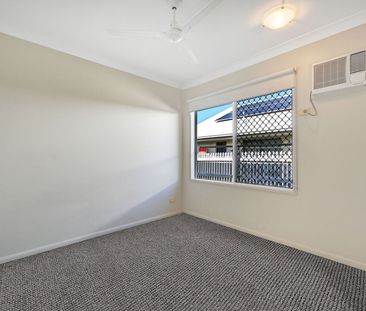 Bushland Beach, 4818, Bushland Beach Qld - Photo 2