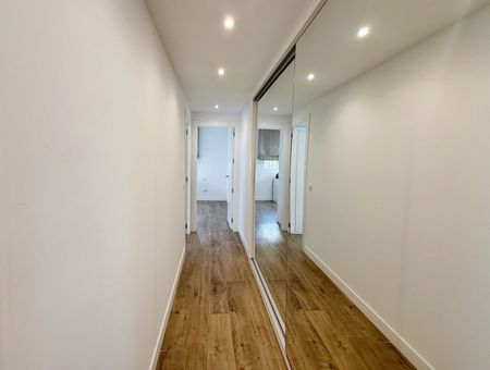 Middle Floor Apartment in La Quinta - Photo 4