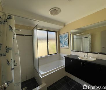 6 Moston Crescent, Bertram WA 6167 - Photo 6