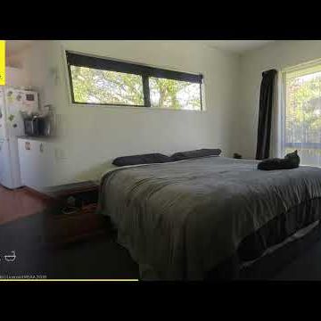 Tidy Three-Bedroom Home - Photo 1