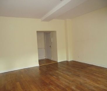 Location Appartement 4 pièces 119m² CHALON SUR SAONE 71100 - Photo 2