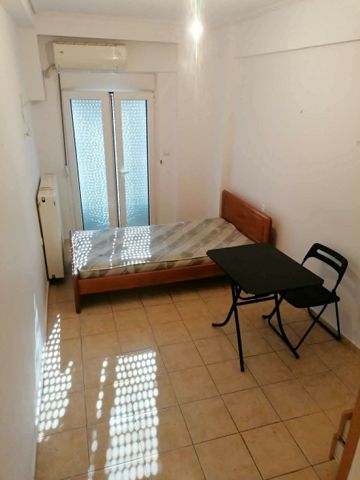 Studio/Γκαρσονιέρα για ενοικίαση Φιλιππούπολη (Λάρισα) - Photo 4