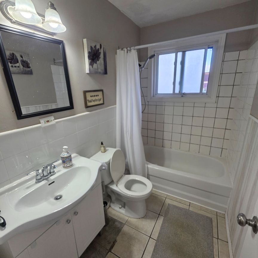 For Lease - 30 Moscrip Road Unit# #3, Cambridge, Ontario - Photo 1