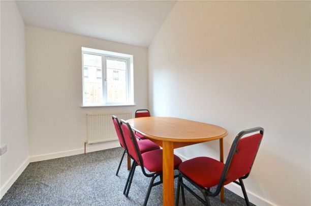 Station Road, Filton - Photo 1