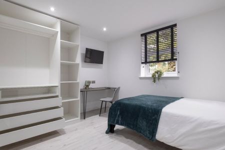 5 bedroom house to rent - Photo 2