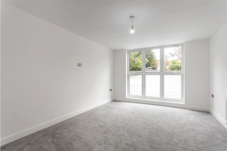 5 bedroom detached house to rent - Photo 4