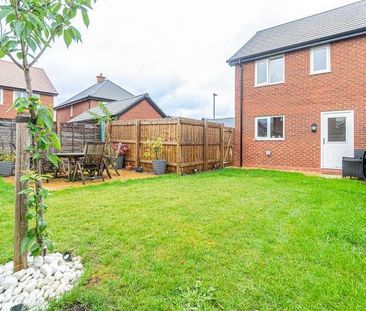 Ivyhouse Gardens, Appleton Thorn, Warrington, WA4 - Photo 3