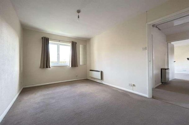 Chineham, Basingstoke, RG24 - Photo 1