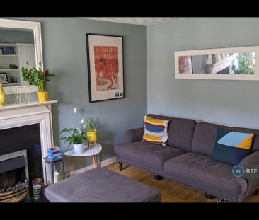 2 bedroom semi-detached house to rent - Photo 3