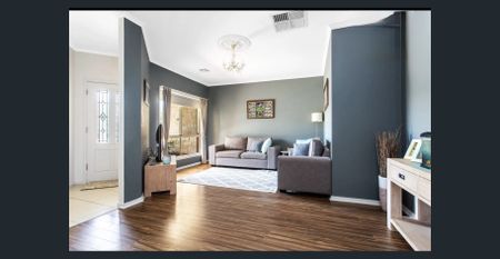 BEAUTIFUL FAMILY HOME IN MAWSON LAKES - Photo 4